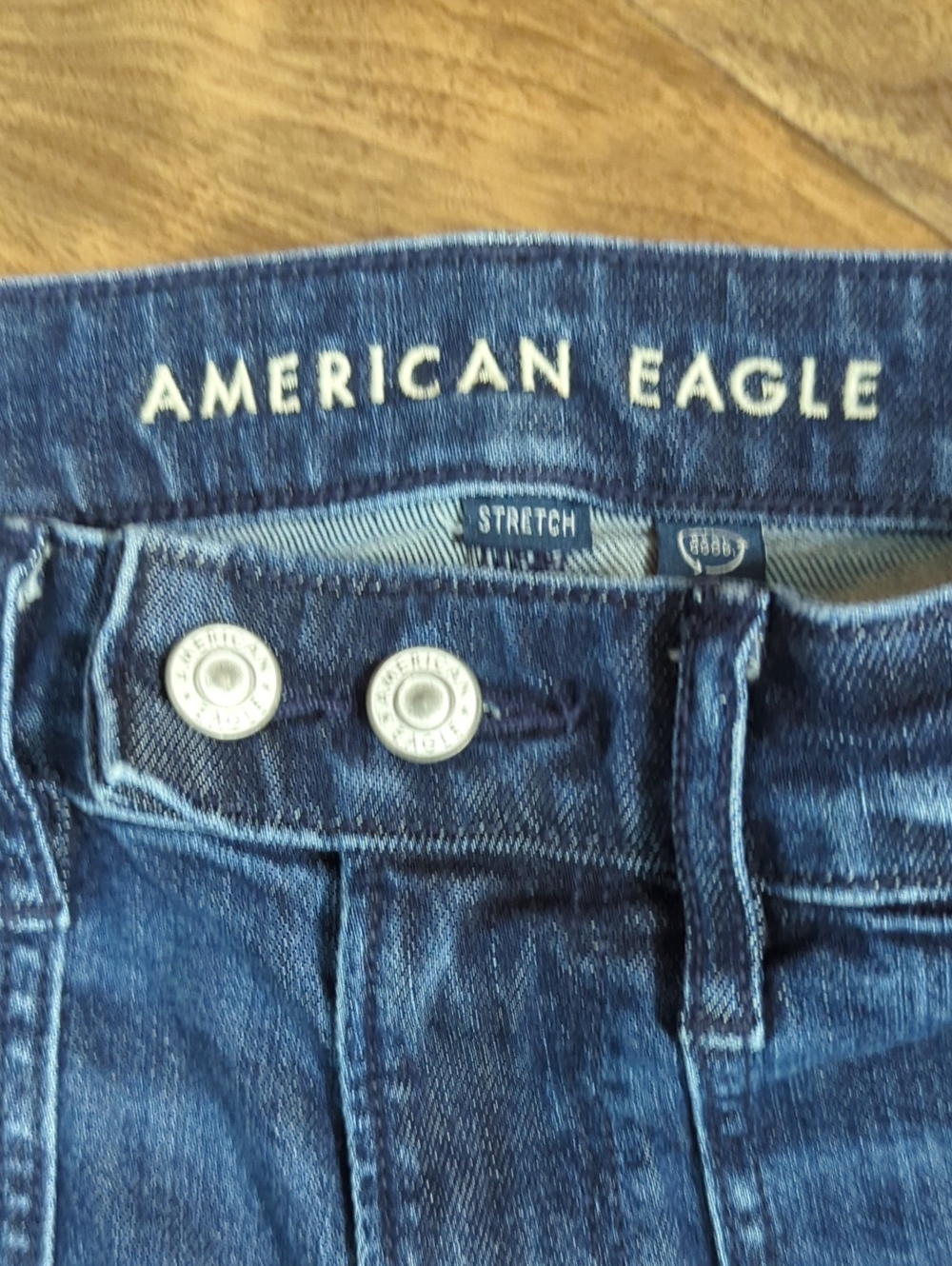American Eagle Super High Rise Baggy Wide Leg Jeans - Picture 6 of 10